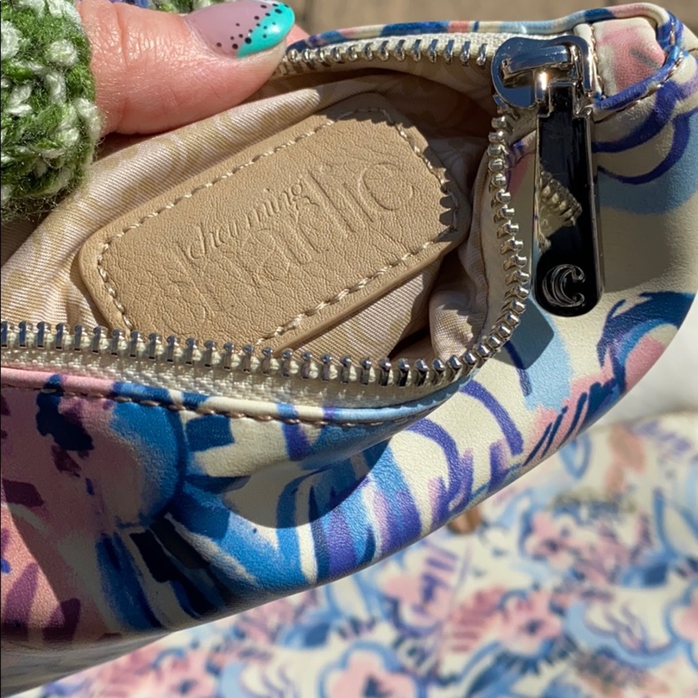 Charming Charlie floral print tote - Picture 4 of 5